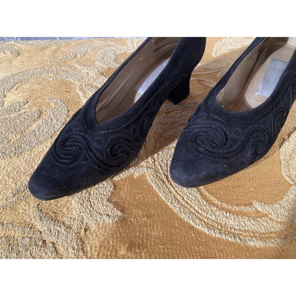 Vintage 90s Heels 1990s Black Suede Whimsigoth Goth Steam Punk Victorian Size 9B - Picture 3 of 10